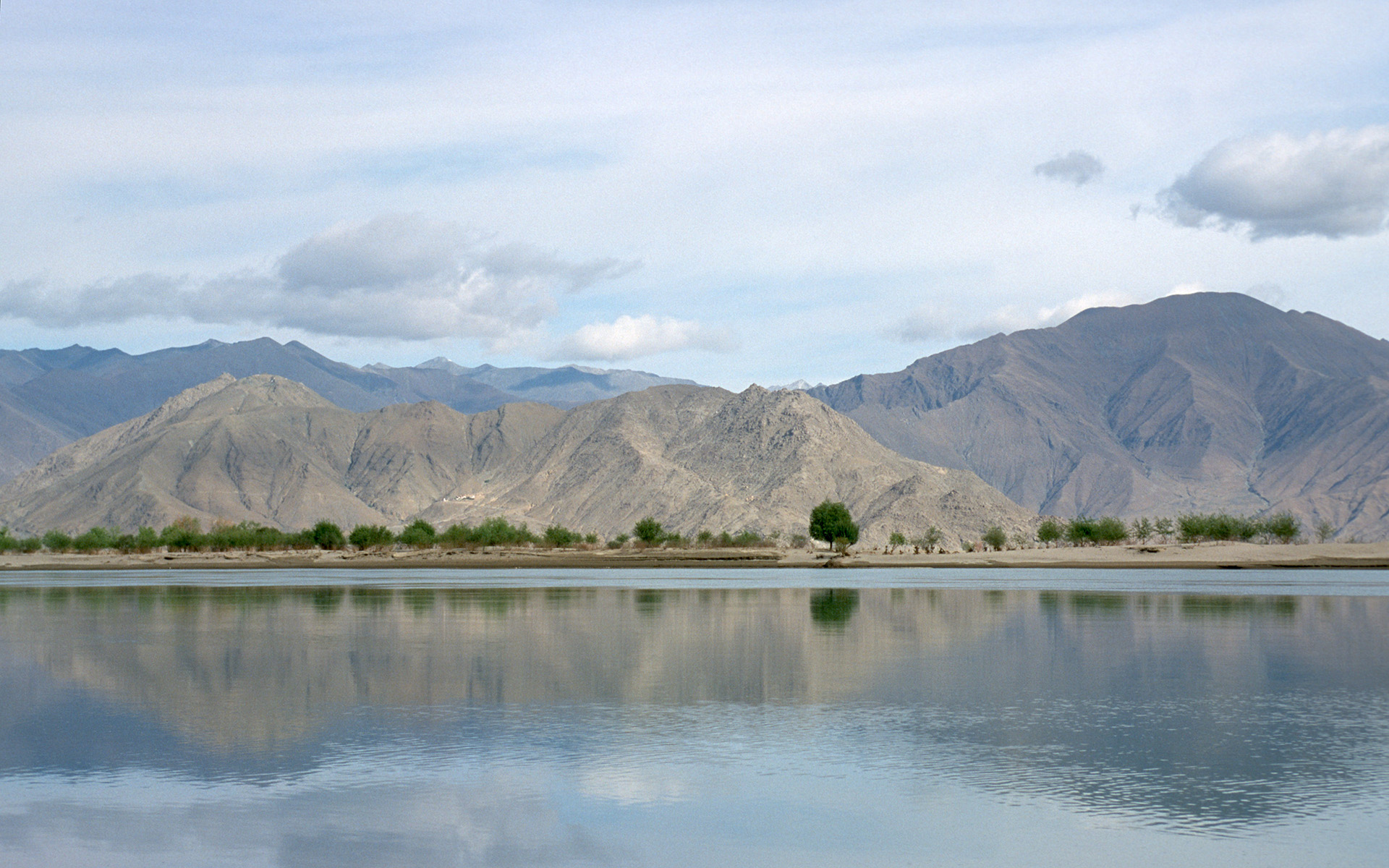 Image 0018_Lhasa River
